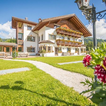 Apartments Hubertushof Доббиако Экстерьер фото